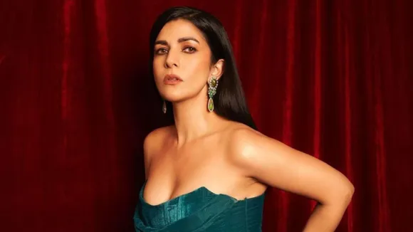 Bollywood celebrity| Nimrat Kaur latest Photo| Nimrat Kaur latest pic Nimrat Kaur Movies