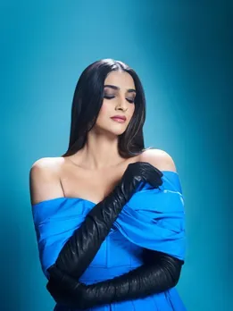 Sonam Kapoor | Sonam Kapoor Photos | Sonam Kapoor Disney Princess Look | Sonam Kapoor Husband