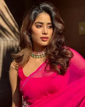 Jhanvi Kapoor Looks