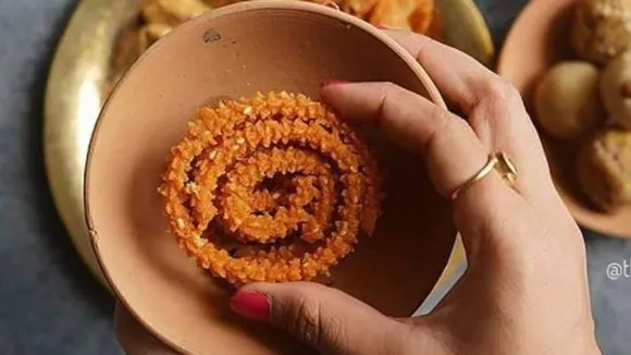 crispy chakri