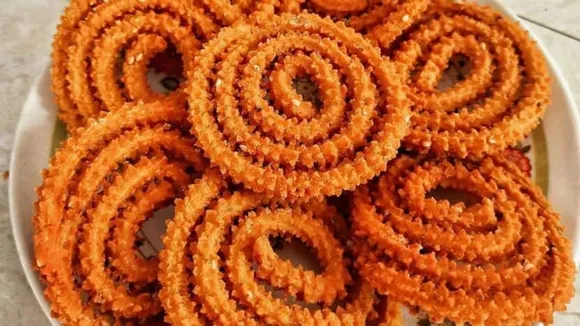 crispy chakri