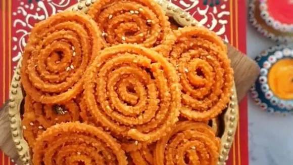crispy chakri 