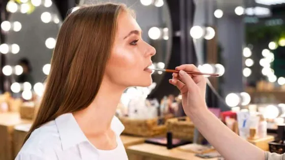 Harmful side effects of using lipstick regularly