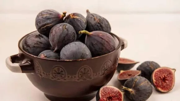 Benefits Of Eating Soaked Anjeer In Water