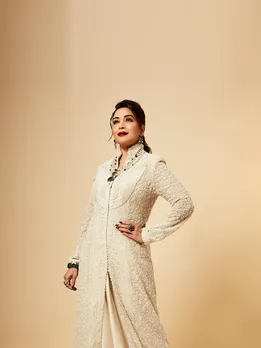 madhuri-dixit-diwali-2023