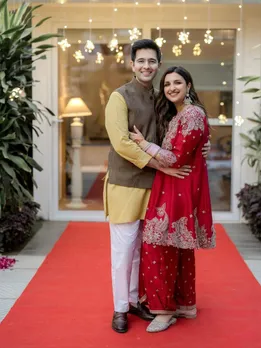 karwa chauth 2023| Karwa Chauth 2023 Bollywood Celebrities Photos| Bollywood Celebrites| Kiara Advani| Katrina Kaif| parineeti chopra