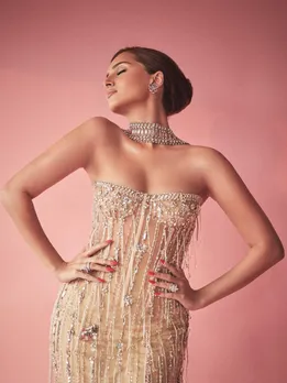 Bollywood Actress| Tara Sutaria| Tara Sutaria Latest Photo| Tara Sutaria Latest pic| Tara Sutaria Movies