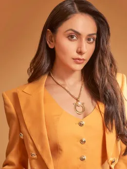 મૃણાલ ઠાકુરનો લેટેસ્ટ સુપર ઇન્ડિયન લૂક જોઇને ખુશ થઇ જશો