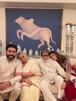 Bachchan Family | Bachchan Family News | Bachchan Family Secret | Aishwarya rai never reples on whatsaap group