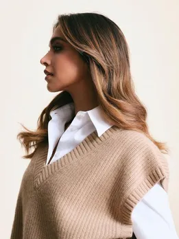 Fighter Deepika Padukone Photos winter fashion gujarati news