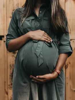 pregnant-women-four-nutrients-very-essential-health-tips-diet-chart