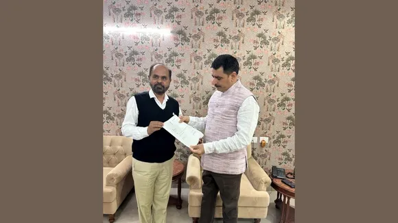 Congress MLA CJ Chavda resigns