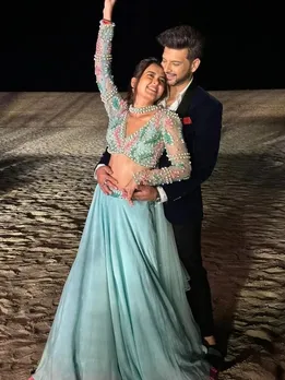 Tejasswi Prakash and Karan Kundrra were seen getting romantic, shared photos