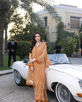 who is Shoaib Malik wife Sana Javed