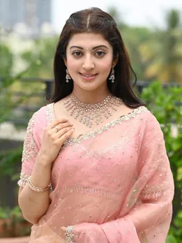 Pranitha Subhash | Pranitha Subhash Movies | Pranitha Subhash Instagram | Pranitha Subhash Photos | South Actress 
