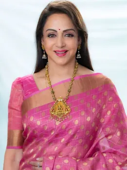 Ram madnirAyodhya Donation Hema Malini 