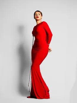 Valentine Day Look Avneet Kaur photos fashion tips gujarati news