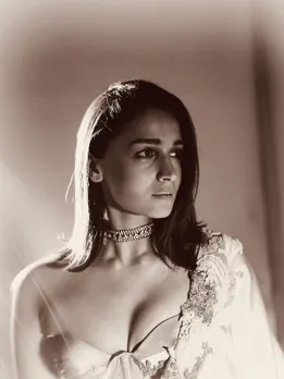 Alia Bhatt photos fashion gujarati news