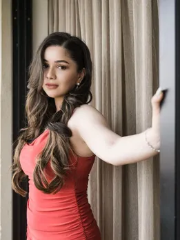 Sara Tendulkar photos fashion relationship Shubman Gill gujarati news