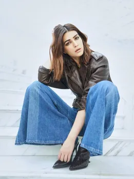 Kriti Sanon photos latest movies Sanon teri baaton mein aisa uljha jiya gujarati news sc