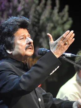pankaj udhas passed away emotional anup jalota got emotional gujarati news