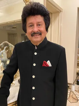 pankaj udhas passed away emotional anup jalota got emotional gujarati news