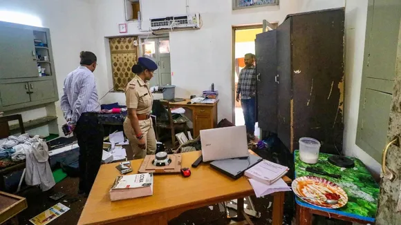 Gujarat University attack foreign students Namaz Issue