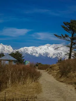 queen of the hills | darjeeling | darjeeling famous tourist places