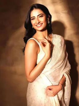Palak Tiwari | Palak Tiwari Stunning In White Saree | Palak Tiwari Photos | Palak Tiwari dating ibrahim