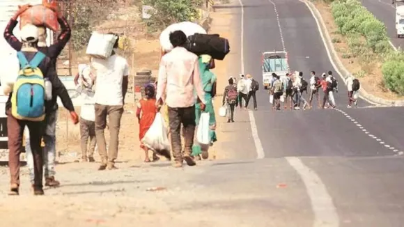 postal ballot demands for migrant workers in Ahmedabad