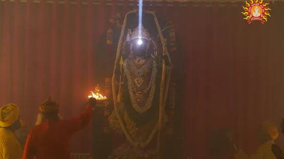 ram navami | ram navami in ayodhya photo | ayodhya ram temple surya tilak | surya tilak on ram lalla | ayodhya ram navami | ayodhya ram lalla darshan on ram navami |  ayodhya ram lalla photo | ayodhya  surya tilak | ayodhya ram mandir surya tilak photo 