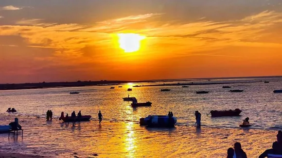 shivrajpur beach photo | shivrajpur beach image | shivrajpur beach tourist places | shivrajpur beach Blue Flag Certification | shivrajpur beach visit | gujarat tourist places | famous beach in gujarat | famous places in dwarka | scuba diving in shivrajpur beach