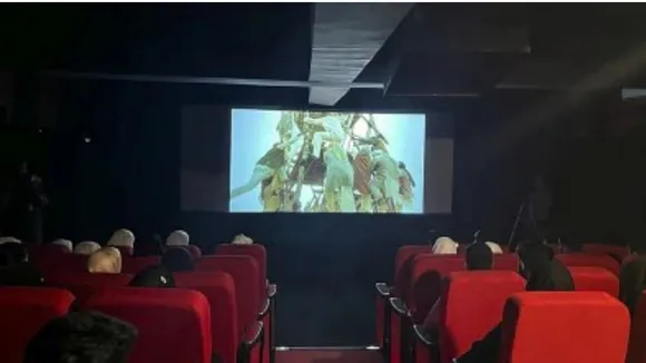 Why Are Bollywood Movies Only On Release Friday | Movies Only On Release Friday Reason | Movies Only On Release Friday Release Story | Movies Only On Release Friday History