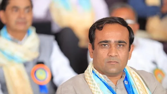 લોકસભા ચૂંટણી 2024: 3 રાજ્યમાં કોંગ્રેસના ઉમેદવારોએ કેમ છોડી દીધું મેદાન? ભાજપની ચાલ કે અન્ય કોઇ કારણ