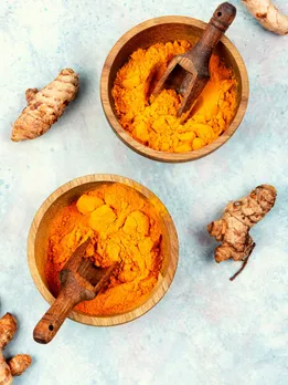turmeric water for pimple free skin