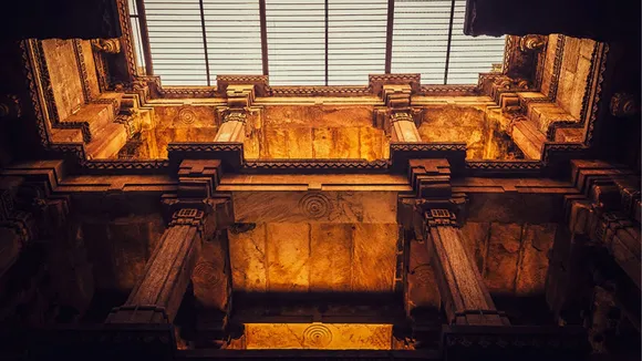 Adalaj Stepwell photo