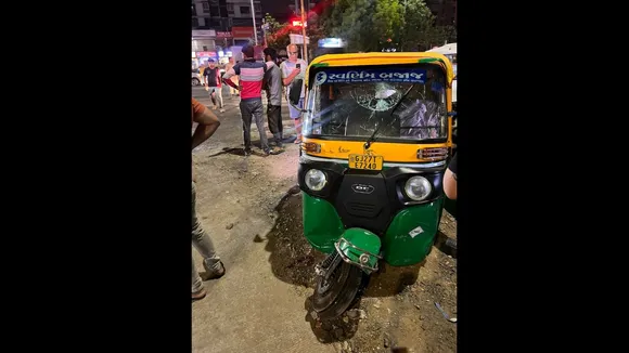 Ahmedabad Amts Bus Accident Jodhpur Star Bazar - 5