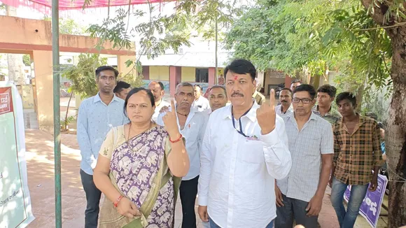 Congress Amit Chavda Voting