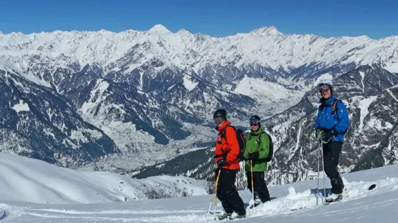 himachal pradesh tourist places | top 10 tourist places in himachal pradesh | best 10 famous places in himachal Pradesh | shimla | manali | kullu | kasauli | dharamshala | kufri | spiti valley | palampur | Dalhousie | bir billing | summer vacation in himachal Pradesh