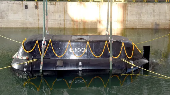 midget submarine | Midget Submarine Arowana | Indian Submarine | Indian Navy