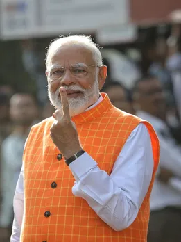 pm modi vote | pm modi votes in Ahmedabad | pm modi votes in ranip Ahmedabad | gujarat lok sabha election 2024 third phase | lok sabha election 2024 third phase