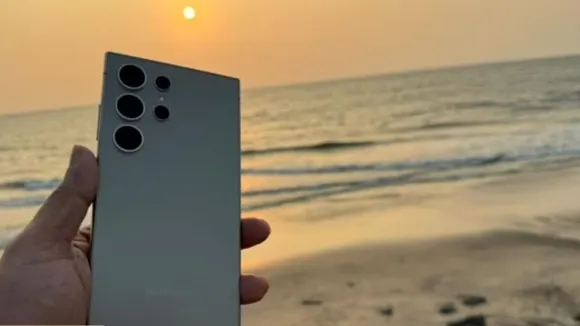 Samsung Galaxy S24 ultra look