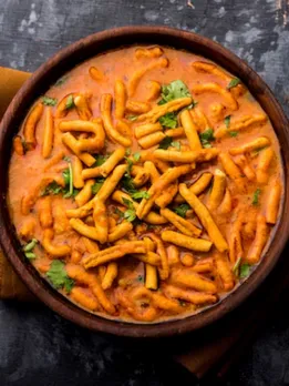 Gathiya Nu Shaak Recipe | Gathiya Nu Shaak Recipe Gujarati | Kathiyawadi Fanous Shaak Recipe