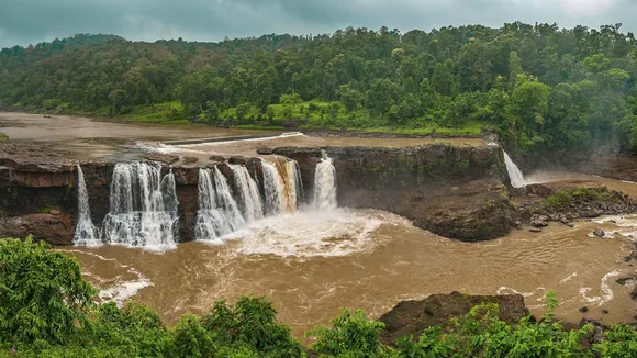 Summer Special Travel Tips | Best Waterfalls Gujarat | gira Dodh | Girmal Waterfall