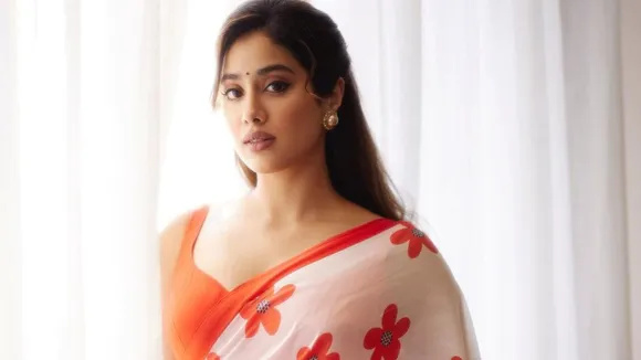 Summer Special | Summer Special Celebrity Look | Janhvi Kapoor Summer best saree | janhvi Kapoor Latest Pic 