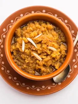 Moong Dal Halwa Recipe | Moong Dal Sheera Recipe | Moon Dal Sheera Recipe Gujarati | Moong Dal Halwa Recipe Gujarati | Recipe