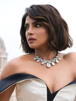 Priyanka Chopra | Priyanka Chopra Latest Pic | Priyanka Chopra Serpenti Necklace Price | Priyanka Chopra Instagram | Priyanka Chopra latest Pic