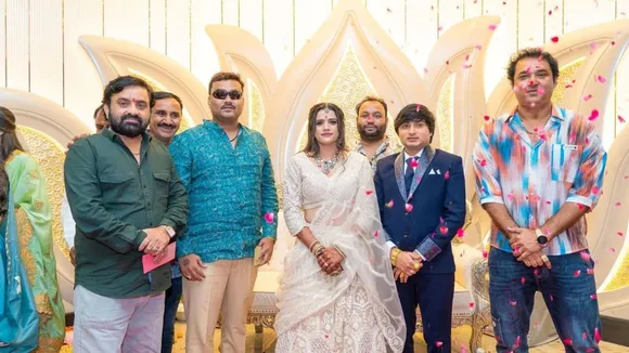 Rajal Barot | Rajal Barot Engagement Photos | Rajal Barot Engagement | Rajal Barot Instagram | Rajal Barot Song