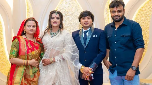 Rajal Barot | Rajal Barot Engagement Photos | Rajal Barot Engagement | Rajal Barot Instagram | Rajal Barot Song