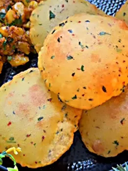 Aloo puri snacks recipe